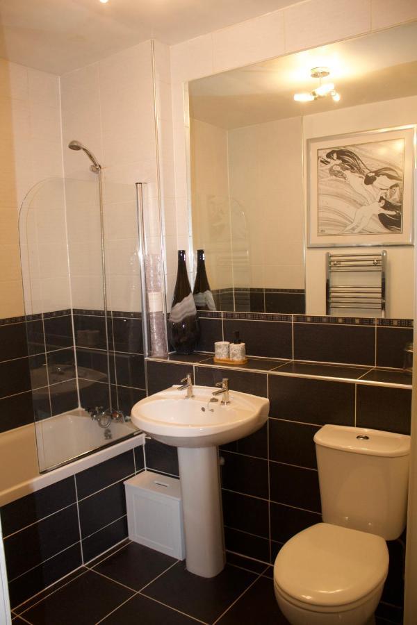 Lovely 1 Bed Flat In Stockbridge, Near Edinburghs City Centre Kültér fotó